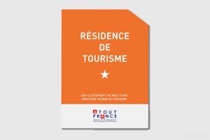 Panonceau de classement Résidences de tourisme | 1Signe by Pic Bois